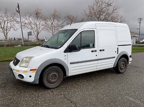 (Dixon, CA) 2013 Ford Transit Connect Cargo Van Runs & Moves