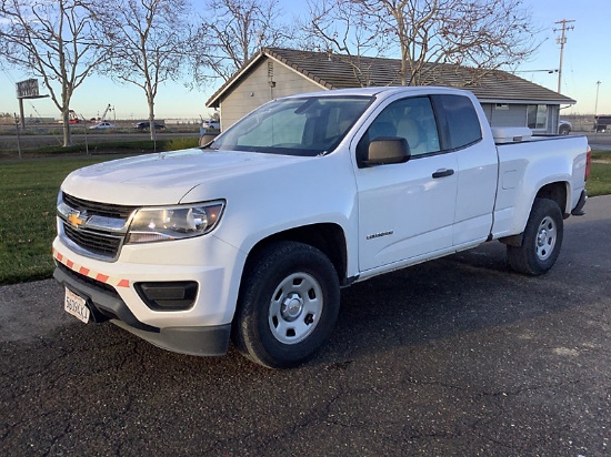 (Dixon, CA) 2016 Chevrolet Colorado Extended-Cab Pickup Truck Runs & Moves, Dented On Right Side