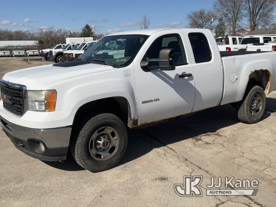 2011 GMC Sierra 2500HD Extended-Cab Pickup Truck Runs) (Difficult to Move-Brakes Locked Up-Condition