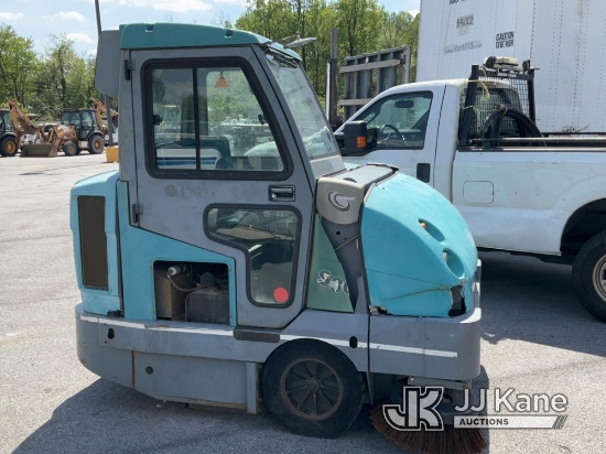 Tennant S30 Industrial Ride On Sweeper Not Running, Condition Unknown) (Inspection and Removal BY AP