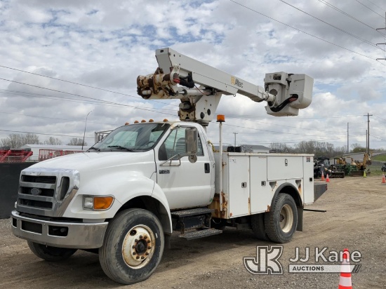 Altec TA40, Articulating & Telescopic Bucket Truck mounted behind cab on 2007 Ford F750 Utility Truc