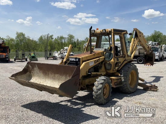 1988 Cat 436 4X4 Tractor Loader Backhoe Runs, Moves & Operates) (Glass Broken Out, Rust Damage