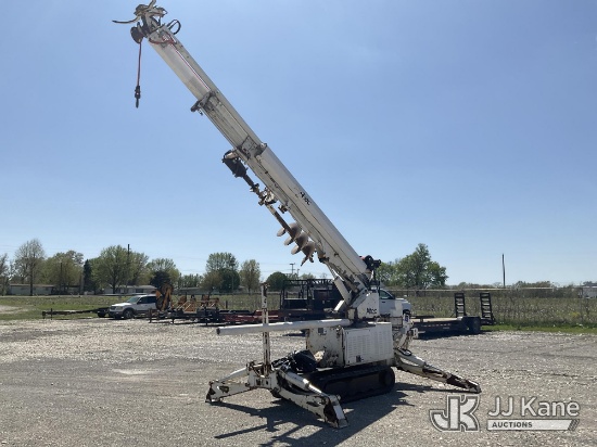 Altec Crawler Altec DB37, Back Yard Digger Derrick mounted on 2013 Altec DB37 Crawler ...