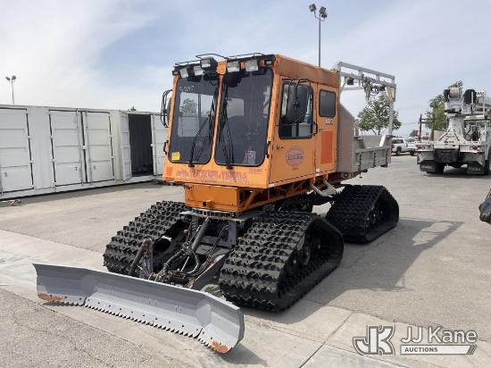 (Dixon, CA) 2011 Tucker Terra 2000BXL-26-5 Snow CAT Runs, Moves, & Operates