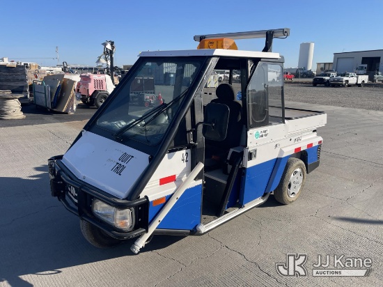 (Dixon, CA) 2004 Westward Industries GO-4 Intercepter II 3-Wheel Utility Vehicle Runs & Moves) (Need