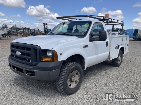 (Dixon, CA) 2007 Ford F350 4x4 Service Truck Runs & Moves