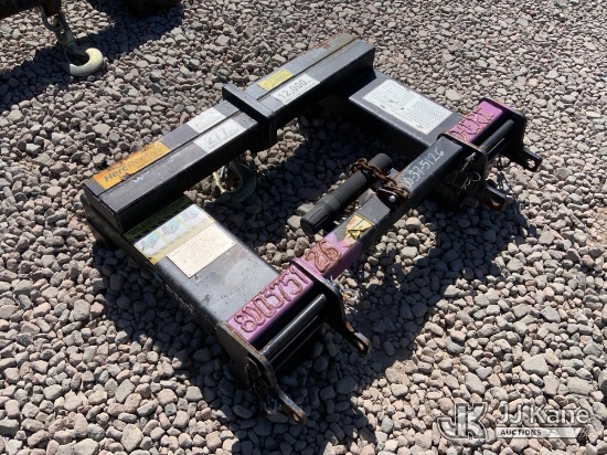 (Dixon, CA) Lifting Attachment (Conditions Unknown)(Used) NOTE: This unit is being sold AS IS/WHERE 