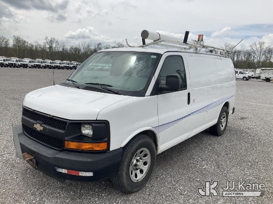 (Verona, KY) 2014 Chevrolet Express G1500 Cargo Van Runs & Moves) (NO REVERSE, Bad Transmission) (BU