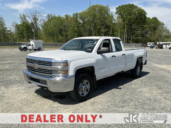 (China Grove, NC) 2015 Chevrolet Silverado 2500HD 4x4 Extended-Cab Pickup Truck Runs & Moves) (Check
