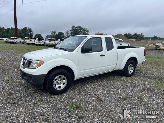 (Chester, VA) 2016 Nissan Frontier Extended-Cab Pickup Truck Runs & Moves) (Check Engine Light On