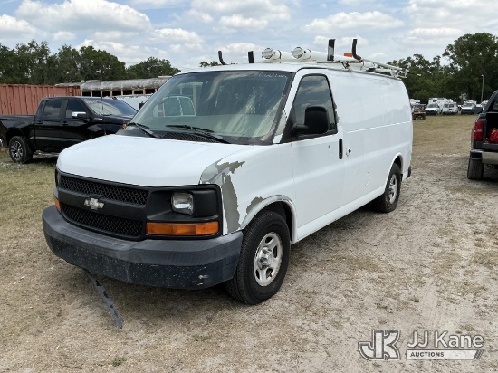 (Tampa, FL) 2006 Chevrolet Express G1500 Cargo Van Runs & Moves) (Jump To Start, Needs Battery, Body