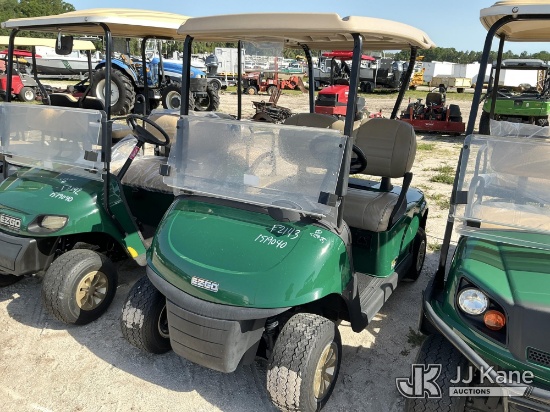 (Tampa, FL) EZ-Go Golf Cart Runs & Moves )( Paint & Body Damage