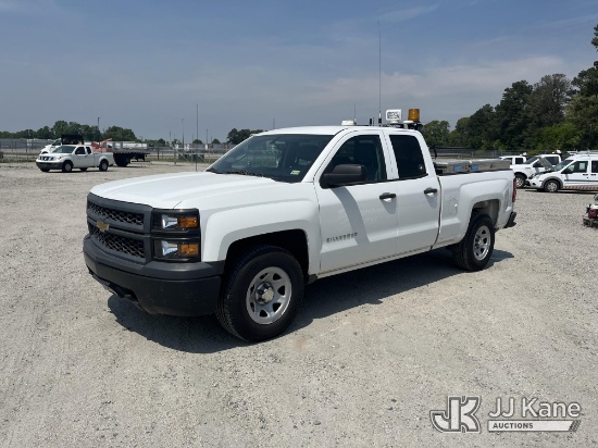 (Chester, VA) 2015 Chevrolet Silverado 1500 4x4 Extended-Cab Pickup Truck Runs & Moves