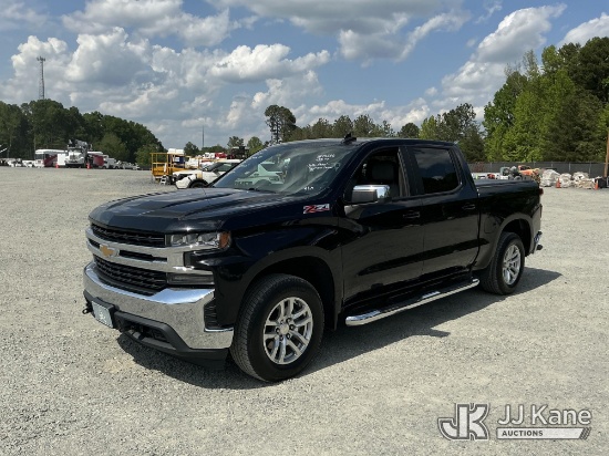 (China Grove, NC) 2020 Chevrolet Silverado 1500 4x4 Crew-Cab Pickup Truck Runs & Moves) (Seller Stat