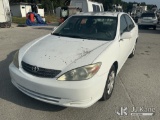 (Thonotosassa, FL) 2003 Toyota Camry 4-Door Sedan Runs & Moves) (Runs Rough, Weak Brakes, Body & Pai