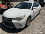 (Thonotosassa, FL) 2015 Toyota Camry 4-Door Sedan State of FL Unit)(Wrecked) (Runs & Moves) (Airbags