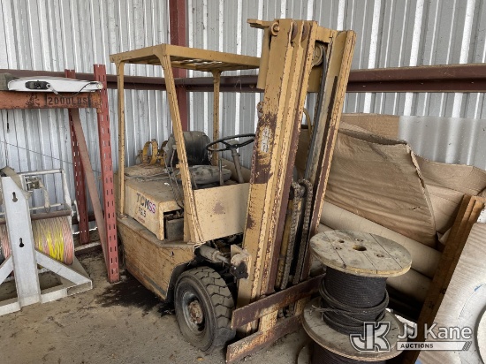 (Defuniak Springs, FL) TCM FG15 Rubber Tired Forklift, (Co-op Owned) Not Running, Condition Unknown,