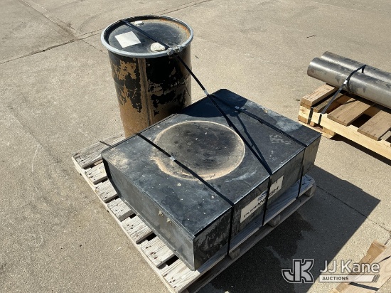 (Grand Island, NE) Wash System s/n 10031694 & Old Solvent Barrel) (Seller States: Barrel is Empty NO