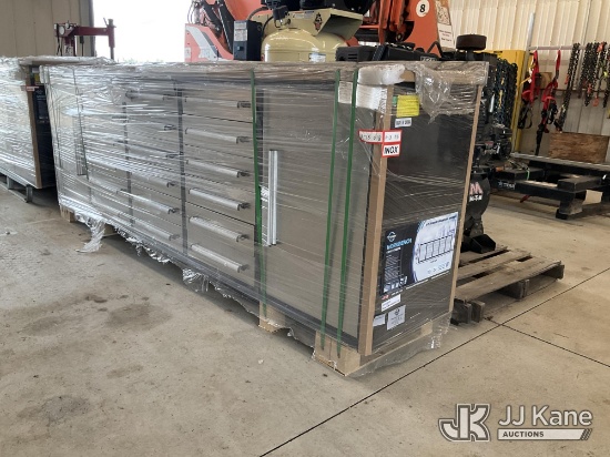 (South Beloit, IL) 2025 10ft Workbench with 18 Drawers & 2 Cabinets New/Unused