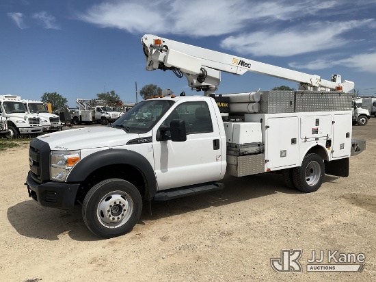 (South Beloit, IL) Altec AT200A, Telescopic Non-Insulated Bucket Truck mounted on 2012 Ford F450 4x4