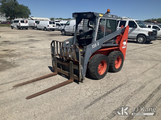 (South Beloit, IL) Thomas T135S Rubber Tired Skid Steer Loader Runs, Moves & Operates) (Jump To Star