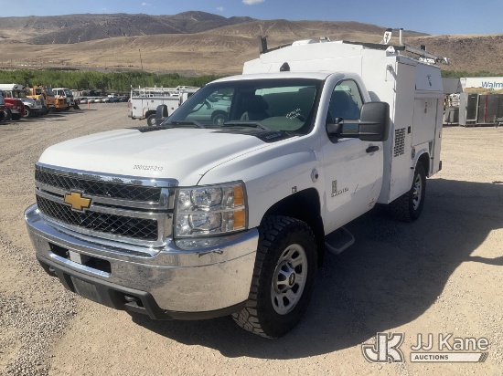 (Sparks, NV) 2012 Chevrolet Silverado 3500HD 4x4 Enclosed Service Truck Runs & Moves) (Minor Body/Pa