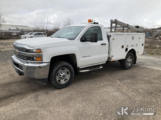 (South Beloit, IL) 2015 Chevrolet Silverado 2500HD Service Truck Runs & Moves) (Unable To Open Tailg