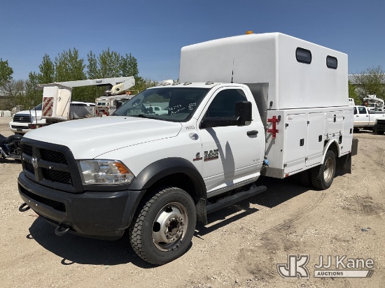 (Des Moines, IA) 2017 RAM 4500 4X4 Enclosed Service Truck Runs & Moves) (Check Engine Light, Seller 