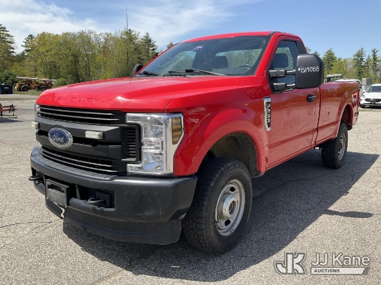 (Wells, ME) 2019 Ford F250 4x4 Pickup Truck Runs & Moves) (Check Engine Light On, Missing Tailgate,