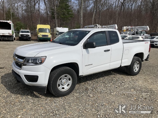 (Shrewsbury, MA) 2019 Chevrolet Colorado 4x4 Extended-Cab Pickup Truck Runs & Moves) (Check Engine L