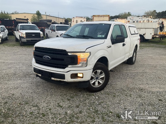 (Bellport, NY) 2018 Ford F150 4x4 Extended-Cab Pickup Truck Jump To Start, Runs & Moves, Engine Oil 