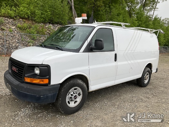 (Shrewsbury, MA) 2014 GMC Savana G2500 Cargo Van Runs & Moves) (Traction Control Light On