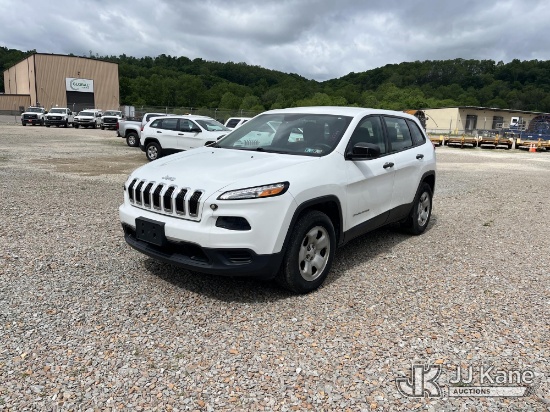 (Smock, PA) 2017 Jeep Cherokee 4x4 4-Door Sport Utility Vehicle Runs & Moves, TPS Light On