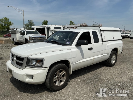 (Plymouth Meeting, PA) 2010 Dodge Dakota 4x4 Extended-Cab Pickup Truck Runs & Moves, Body & Rust Dam