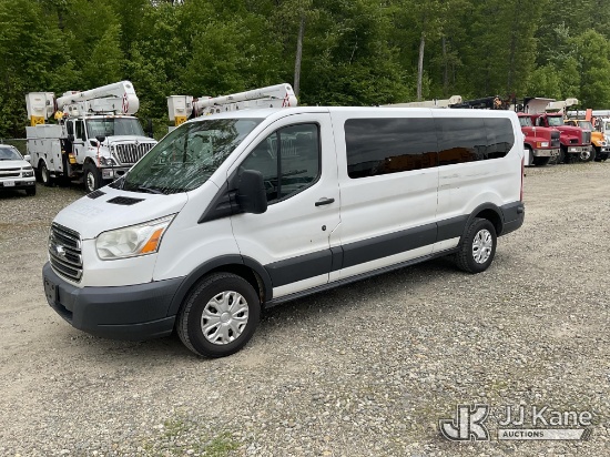 (Shrewsbury, MA) 2015 Ford Transit 350 Passenger Van Runs on LPG & Gas) (Runs & Moves) (Body & Rust