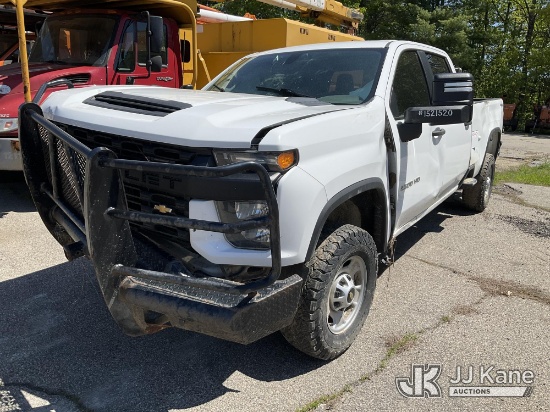 (Wells, ME) 2020 Chevrolet Silverado 2500HD 4x4 Crew-Cab Pickup Truck Wrecked, Not Running, Conditio