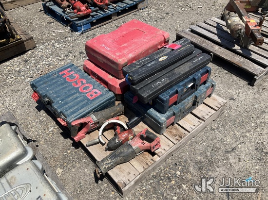 (Plymouth Meeting, PA) (1 Pallet) Bosch Hammer Drills Danella Unit) (Condition Unknown
