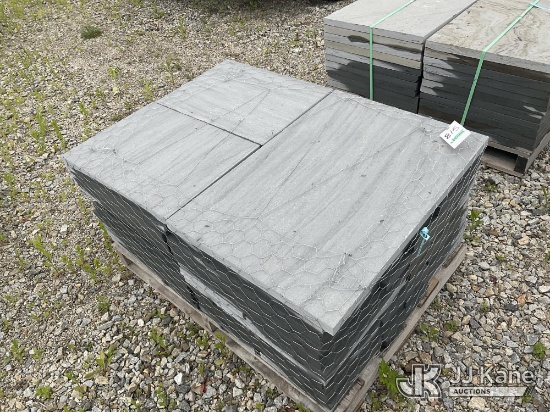 (Shrewsbury, MA) Pallet of 1.5 inch Bluestone Patio Kit NOTE: This unit is being sold AS IS/WHERE IS
