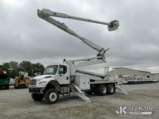 (Fort Wayne, IN) Altec AM900-E100, Double-Elevator Bucket Truck rear mounted on 2015 Freightliner M2
