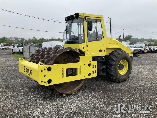 (Plymouth Meeting, PA) 2012 Bomag BW213 PDH-40 Vibratory Sheepsfoot Compactor Danella Unit) (Runs, M