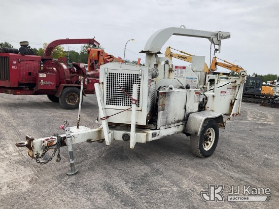 (Rome, NY) 2015 Bandit 200+XP Portable Chipper (12in Disc), Trailer Mounted Runs, Rust Damage, Missi