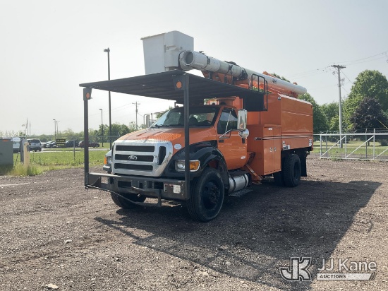 (Louisville, OH) Altec LR756, Over-Center Bucket Truck mounted behind cab on 2015 Ford F750 Chipper