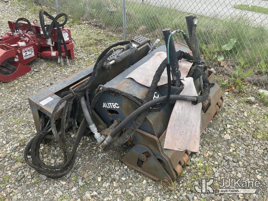 (Shrewsbury, MA) Alitec Hydraulic Skid Steer CP40 Cold Planer Asphalt Cutter NOTE: This unit is bein