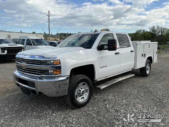 (Plymouth Meeting, PA) 2017 Chevrolet Silverado 3500HD 4x4 Crew-Cab Service Truck Danella Unit) (Run