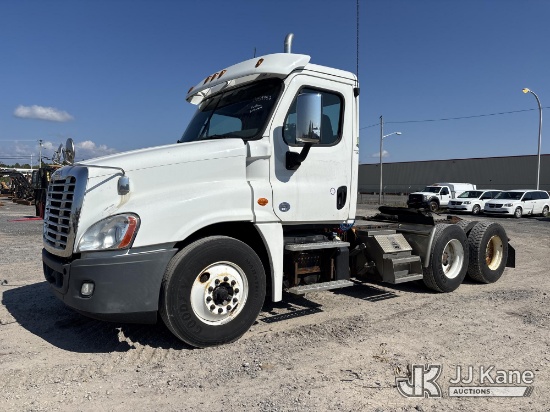 (Rome, NY) 2017 Freightliner Cascadia CA125D T/A Truck Tractor Runs & Moves, Body & Rust Damage, Che