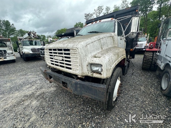 (Hagerstown, MD) 2000 GMC C7 Chipper Dump Truck Not Running, Conditions Unknown, Missing Parts, Body