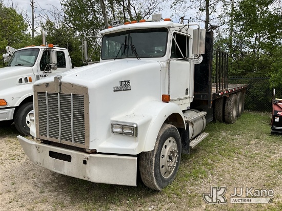 (Sparta, MI) 1996 Kenworth T800 Flatbed Truck Runs & Moves) (Rust, Front Bumper Bent
