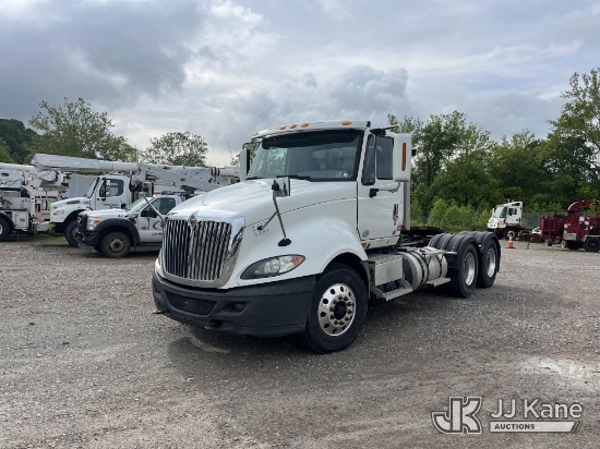 (Smock, PA) 2013 International ProStar T/A Truck Tractor Runs & Moves, Body Damage