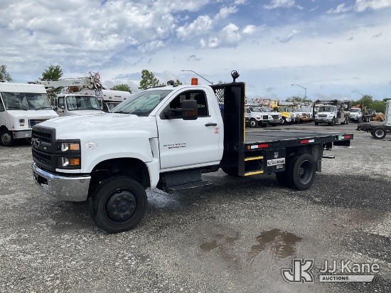 (Plymouth Meeting, PA) 2020 Chevrolet C5500 4x4 Flatbed Truck Danella Unit) (Runs & Moves, Check Eng