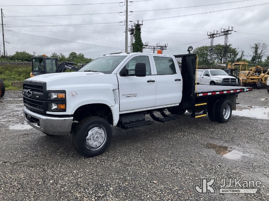 (Plymouth Meeting, PA) 2021 Chevrolet C5500 4x4 Crew Cab Flatbed Truck Danella Unit) (Runs & Moves